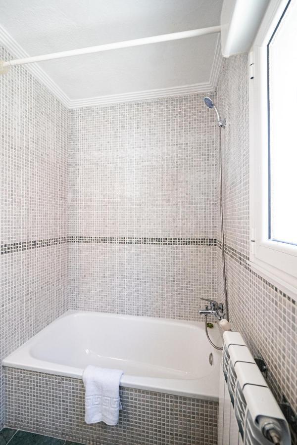 Pintor Pelayo Apartment Gijon Ngoại thất bức ảnh